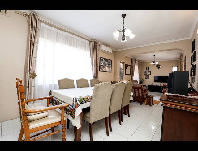 3 BEDROOM HOUSE FOR SALE IN KENVILLE